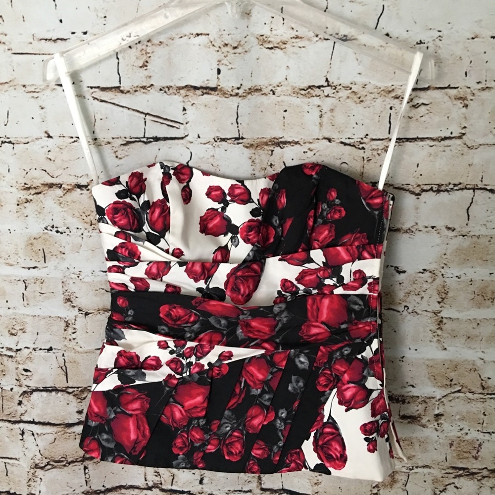 🌞WHITE HOUSE BLACK MARKET Floral Strapless Top